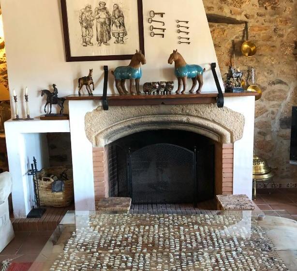 Apartamentos Rurales La Macera