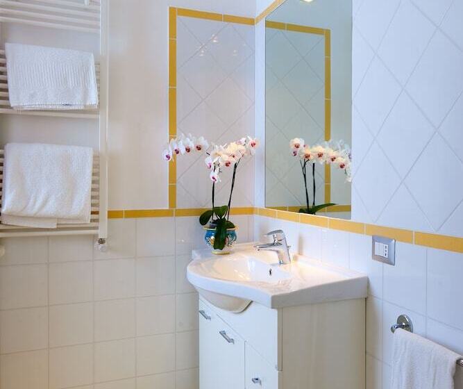 Bed And Breakfast Sunflower