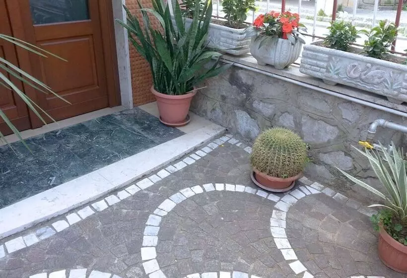 تختخواب و صبحانه Villa Pollio