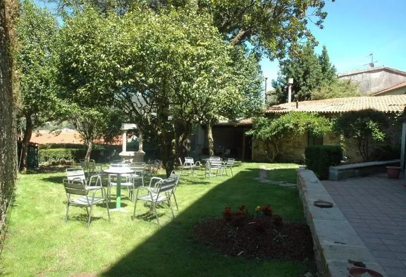 Hostelli Albergue Roots & Boots