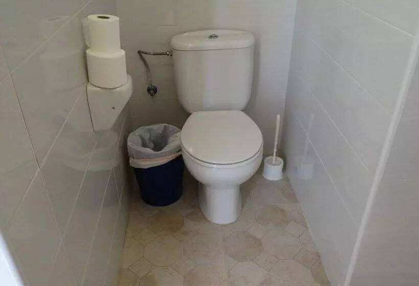 Hostal La Paloma I   Hotel Calpe Grupo