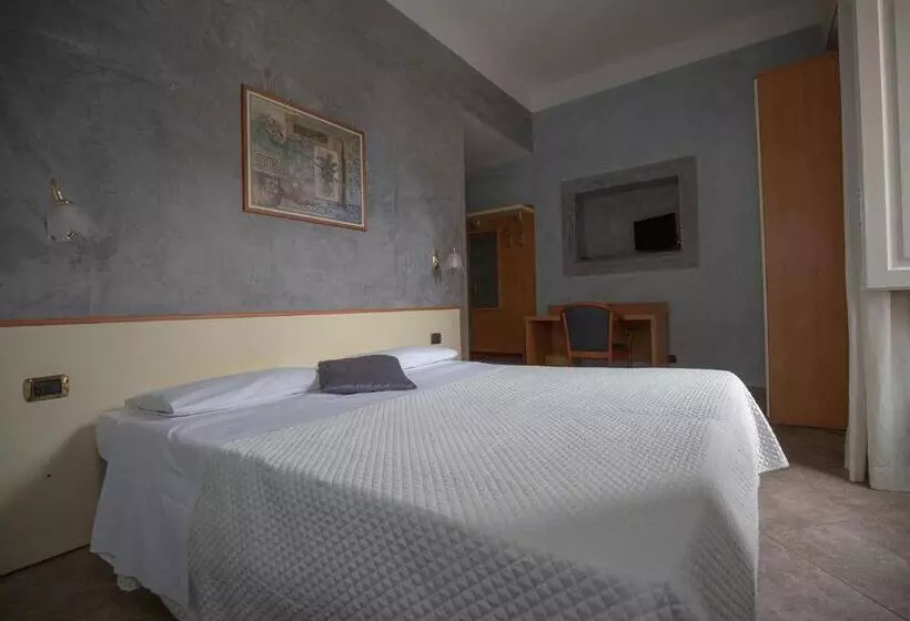 هتل Angelica Firenze