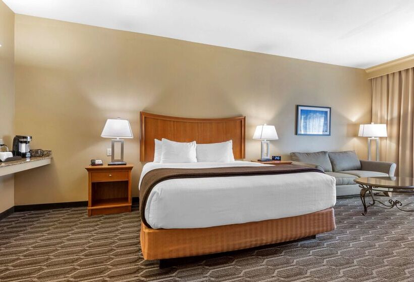 Best Western Plus Swiss Chalet Hotel & Suites