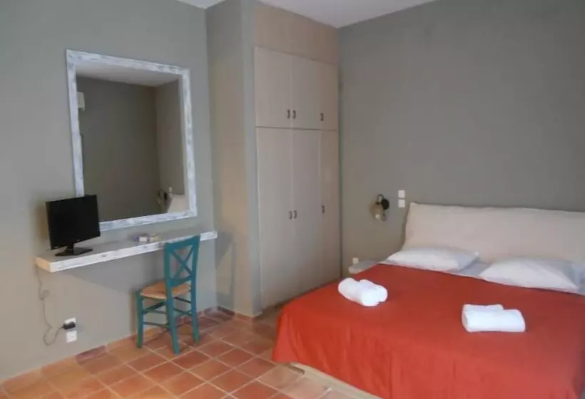 בית מלון כפרי Mounda Beach