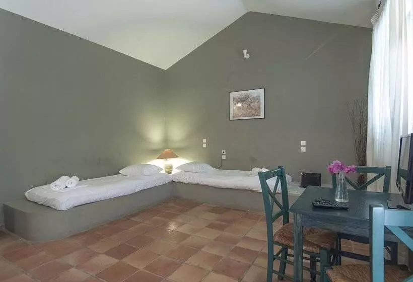 בית מלון כפרי Mounda Beach