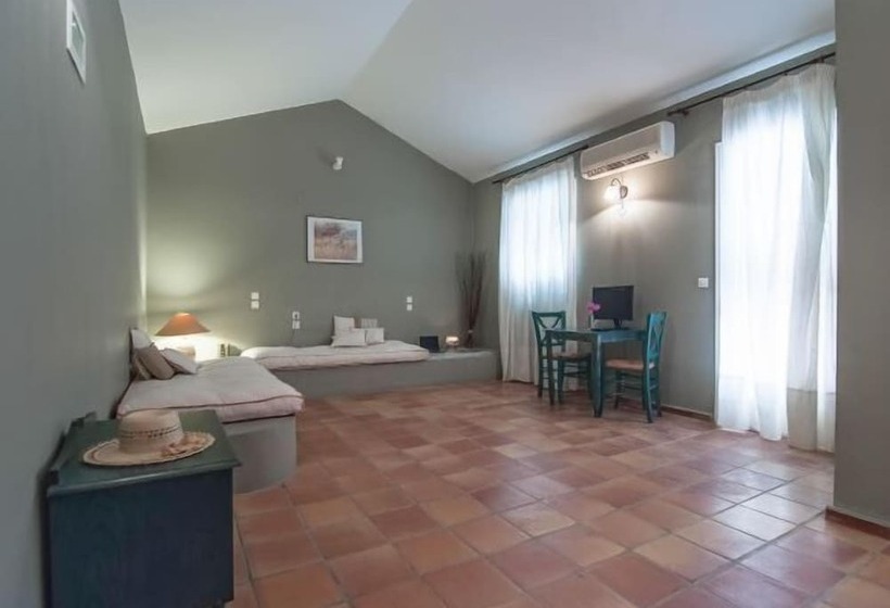 בית מלון כפרי Mounda Beach