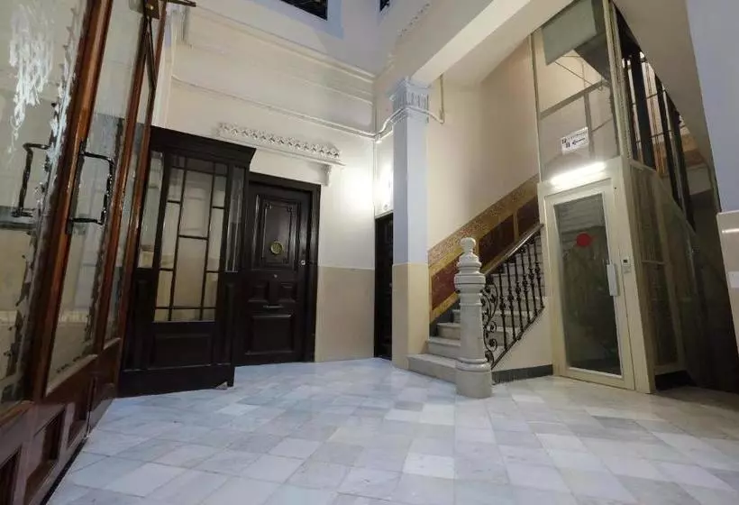 Lenin Hostel Barcelona