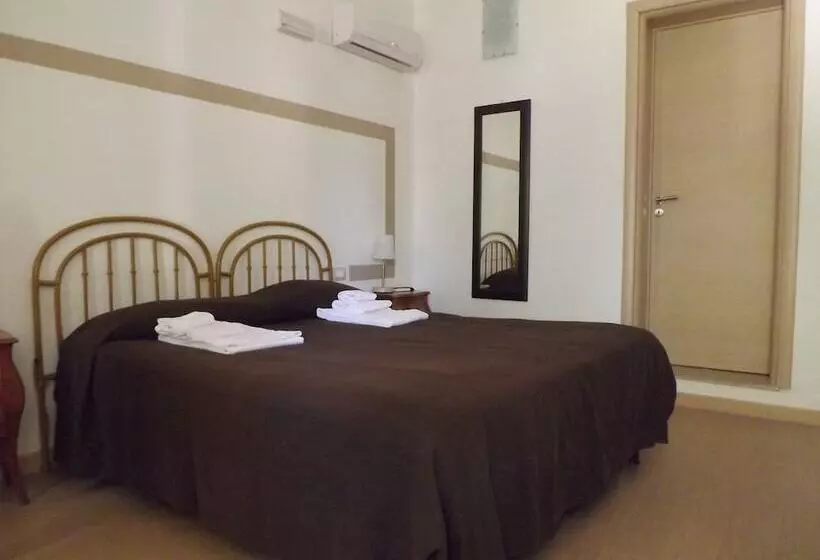 Neeton Noto Bed & Breakfast