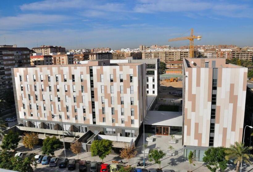 Residencia Universitaria Damia Bonet