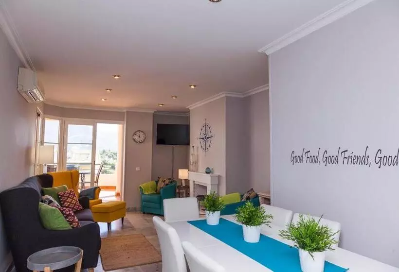 Señorío De Aloha Aparta