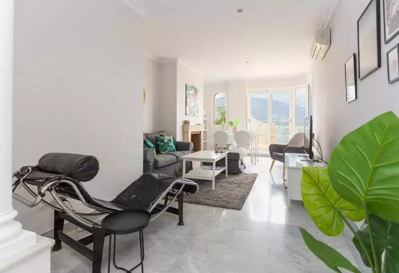 Señorío De Aloha Aparta