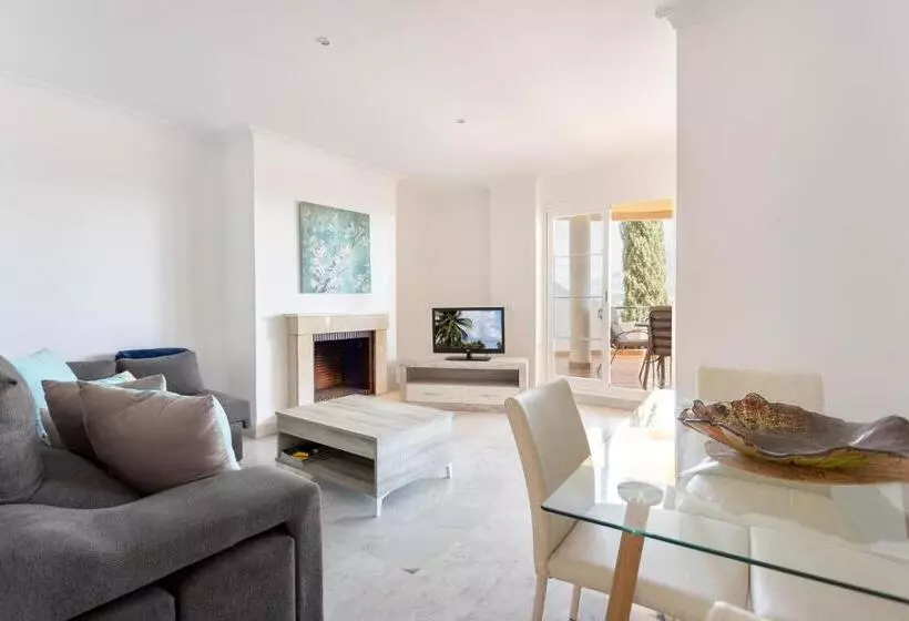 Señorío De Aloha Aparta