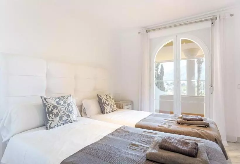 Señorío De Aloha Aparta