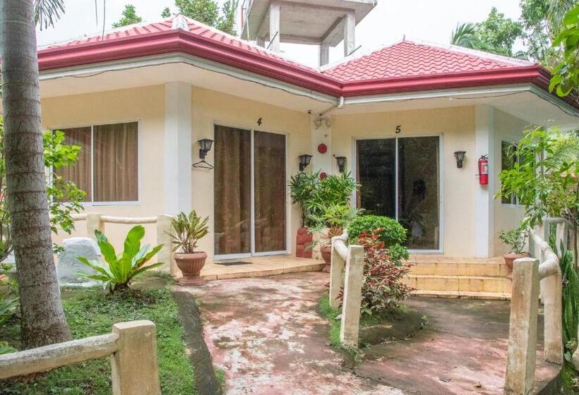 Almira Diving Resort  Panglao