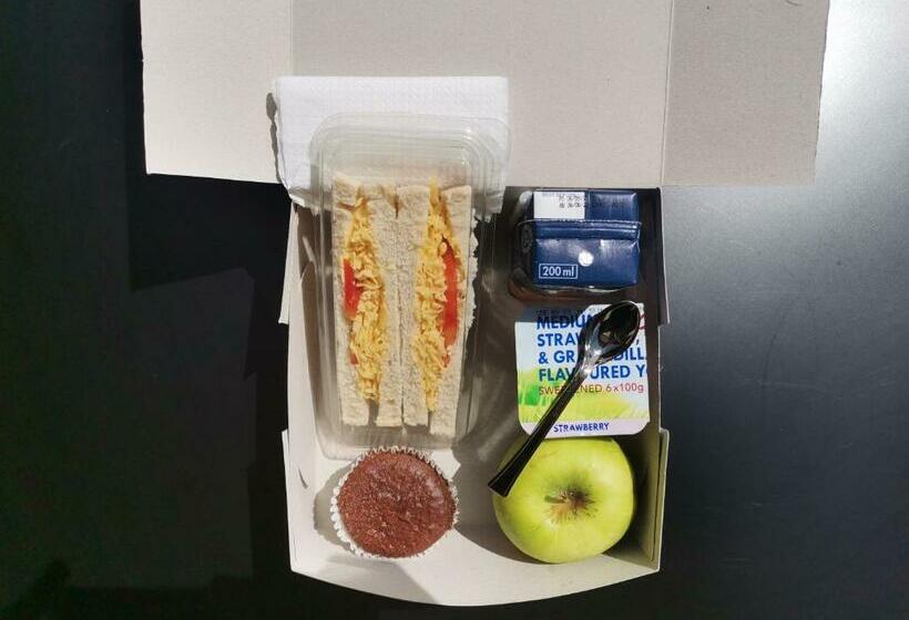 مبيت وإفطار The Raz