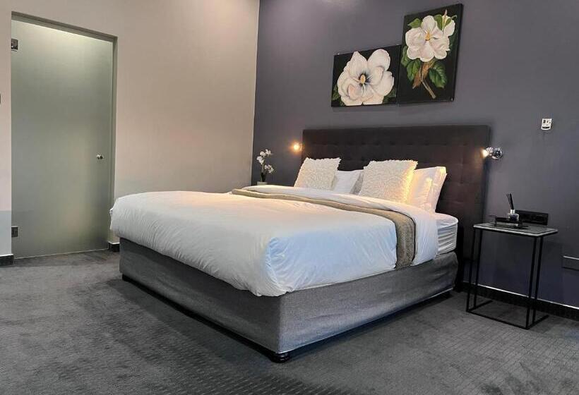 مبيت وإفطار The Raz