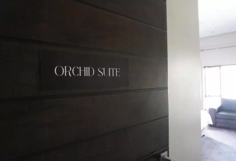 Aamiaismajoitus (B&B) The Raz