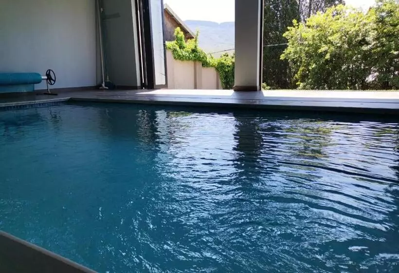 Aamiaismajoitus (B&B) The Raz