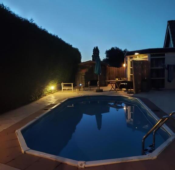 East Meets West Bed And Breakfast