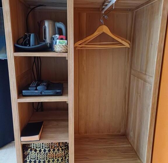 East Meets West Bed And Breakfast