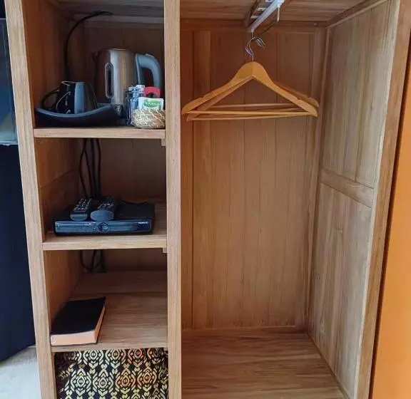 East Meets West Bed And Breakfast