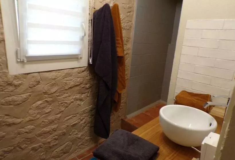 ベッドアンドブレックファースト Chambres D Hotes Chez Maggie