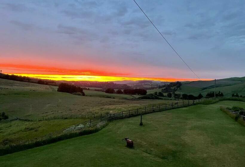 ベッドアンドブレックファースト Ladyurd Farmhouse