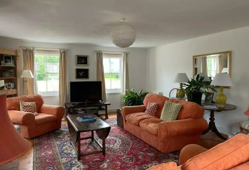 ベッドアンドブレックファースト Ladyurd Farmhouse