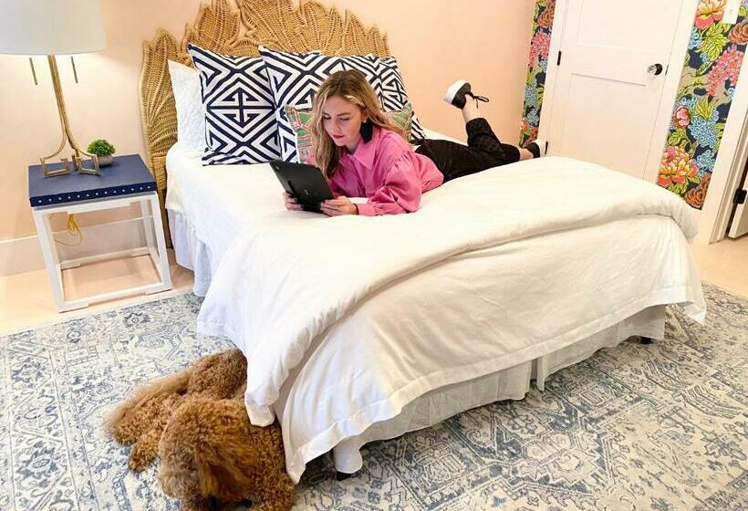 فندق The Pink Room At Emily S On The Island