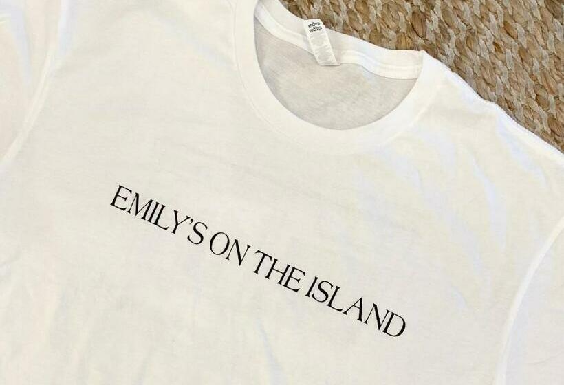 فندق The Pink Room At Emily S On The Island