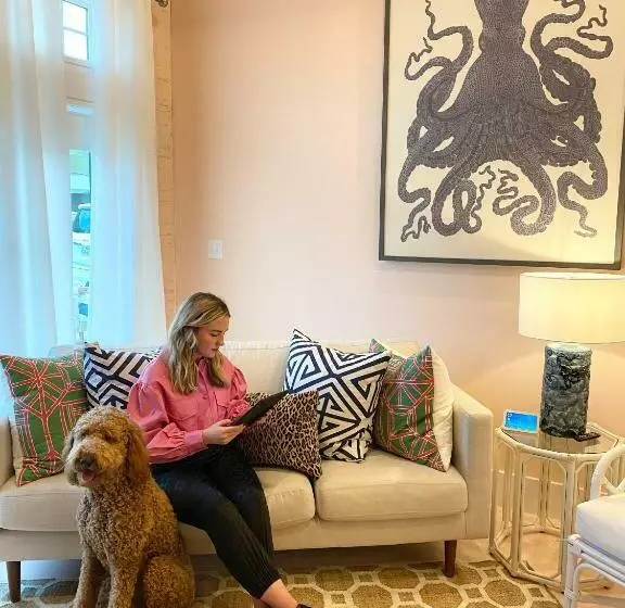 ホテル The Pink Room At Emily S On The Island