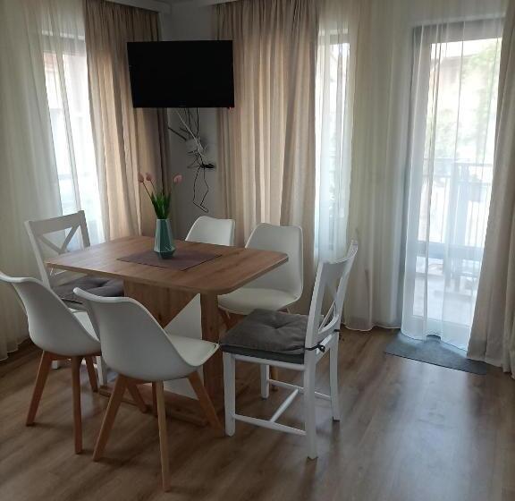 פנסיון Damaris