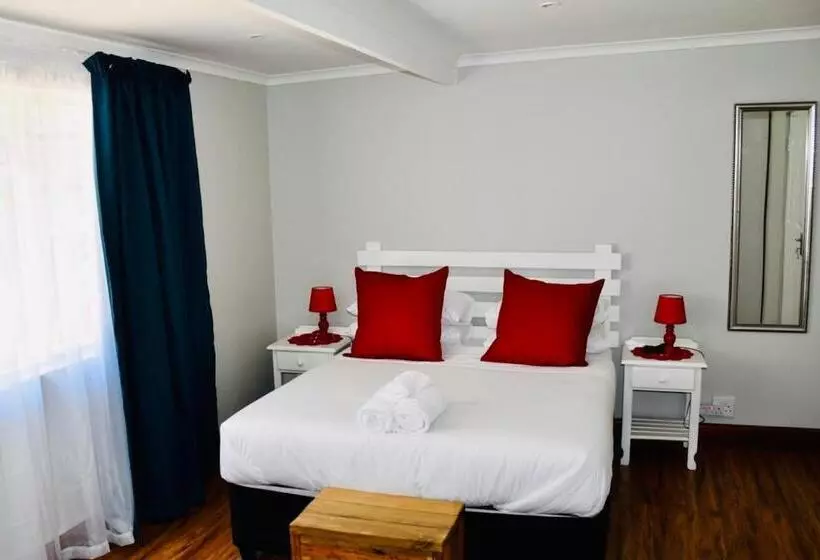 Majatalo Friendz Guesthouse