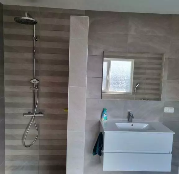 Aamiaismajoitus (B&B) De Droom