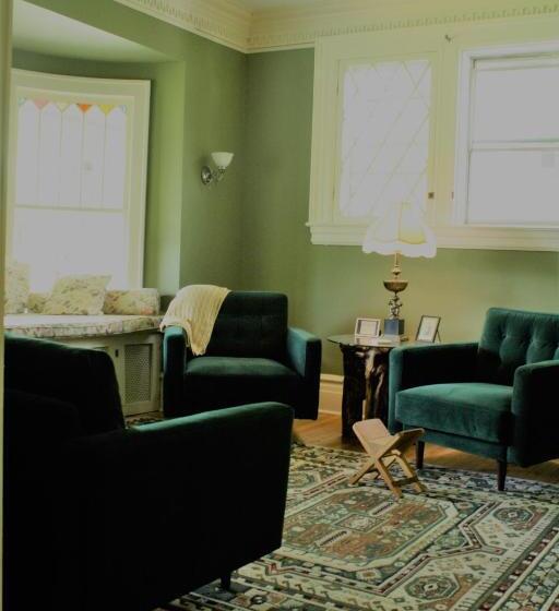 Franklin Manor Bed And Breakfast