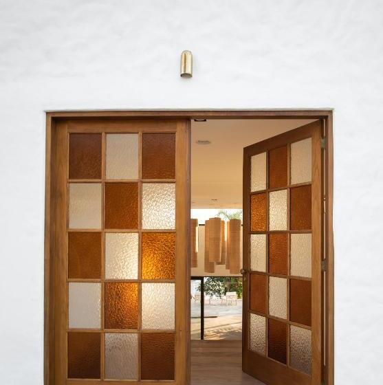 هتل Miradouro De São Sebastião