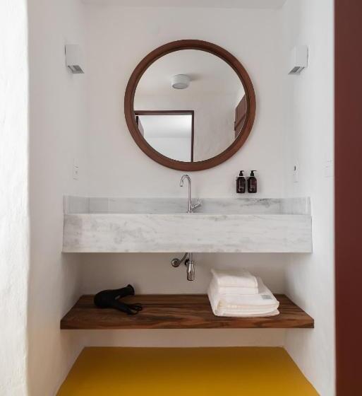 هتل Miradouro De São Sebastião