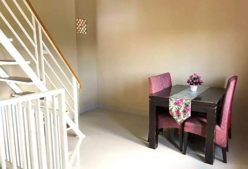 Hotelli Reddoorz Syariah @ Jalan Pangeran Antasari 4