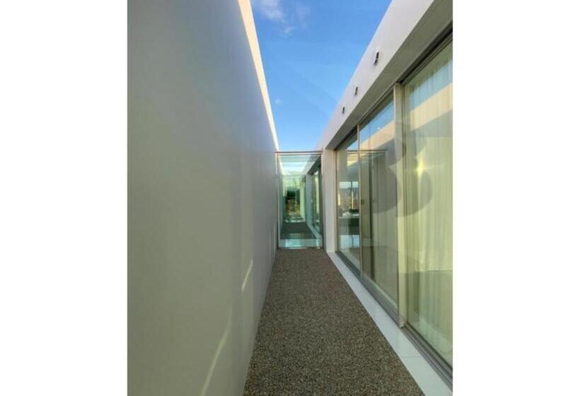 פנסיון The Garden Vacation Stay 69190v