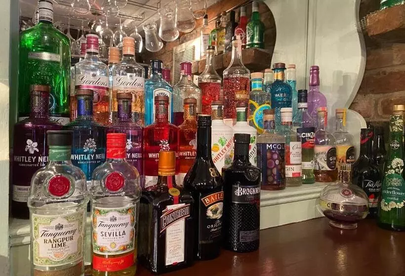 Retkeilymaja The Bickerton Poacher