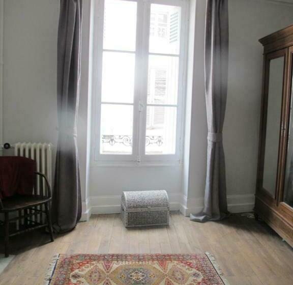 Bed and Breakfast Chezlola