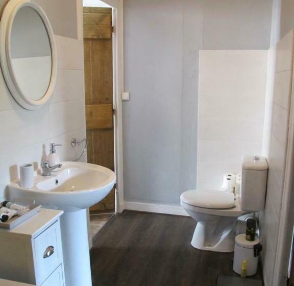 Bed and Breakfast Chezlola