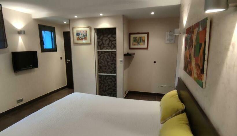 ベッドアンドブレックファースト Comme Une évidence