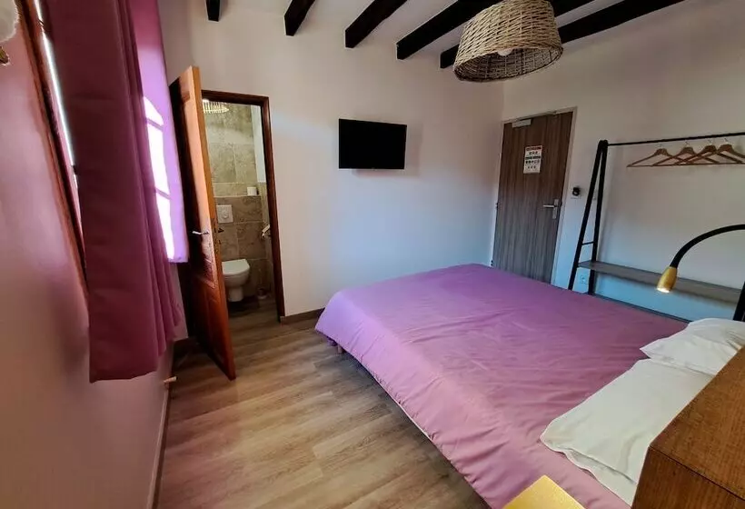 ベッドアンドブレックファースト L Interlude