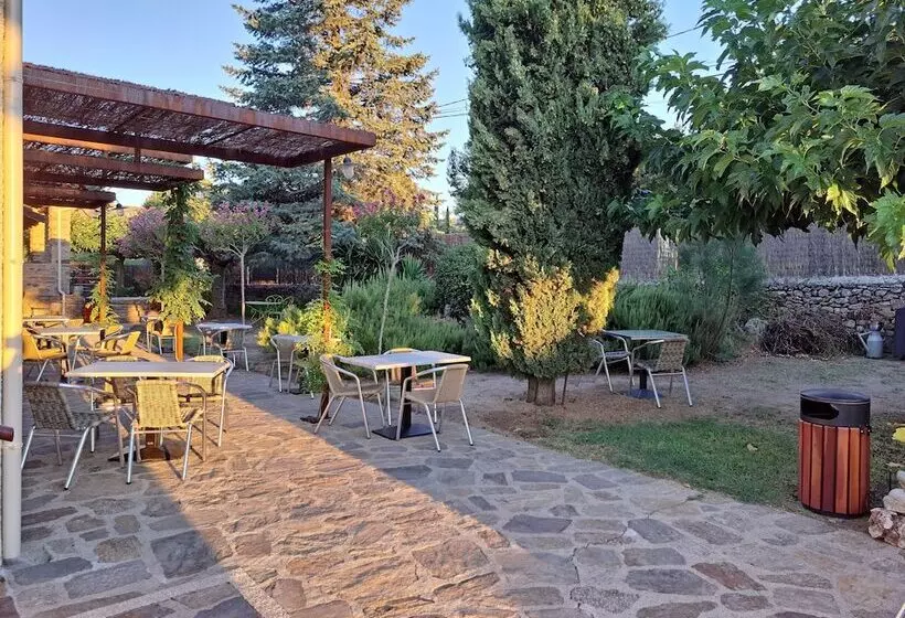 ベッドアンドブレックファースト L Interlude