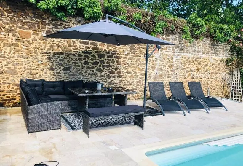 Aamiaismajoitus (B&B) Magnifique Villa My