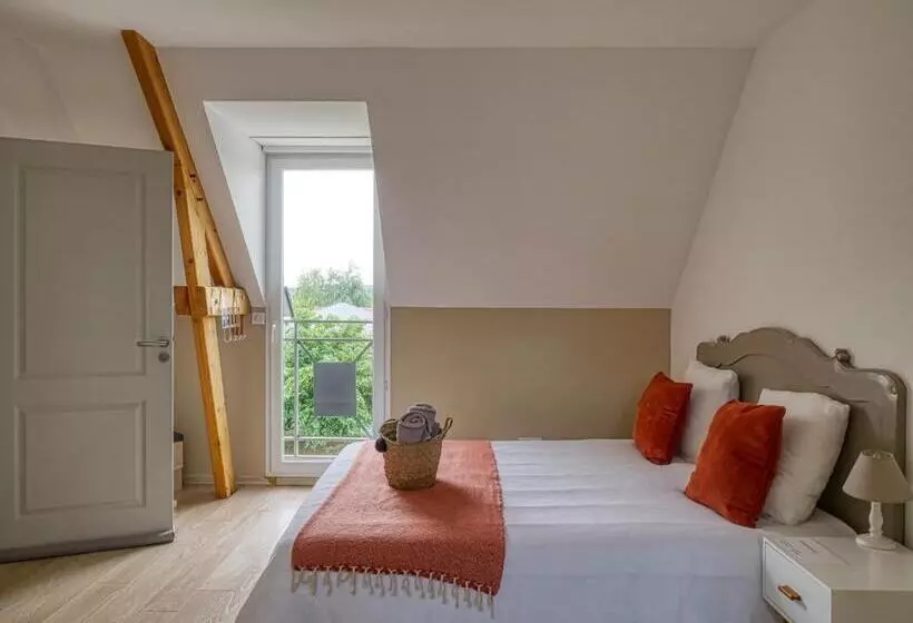 Aamiaismajoitus (B&B) Magnifique Villa My