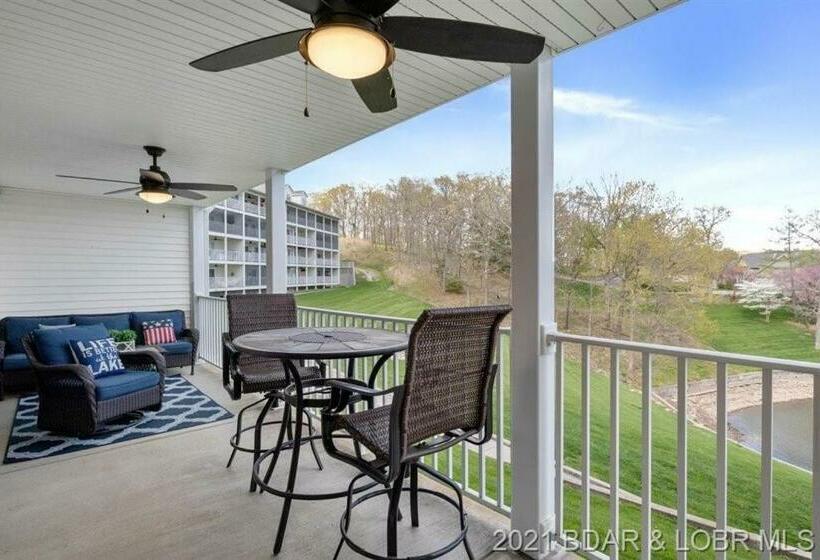 Family Fun Lakefront Condo At Parkview Bay