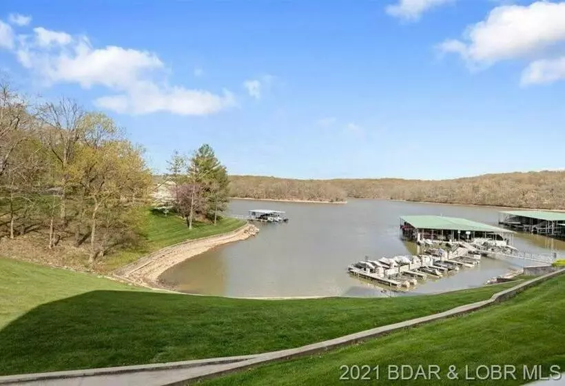 Family Fun Lakefront Condo At Parkview Bay