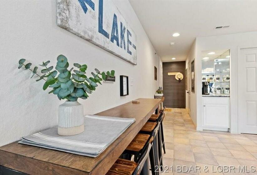 Family Fun Lakefront Condo At Parkview Bay